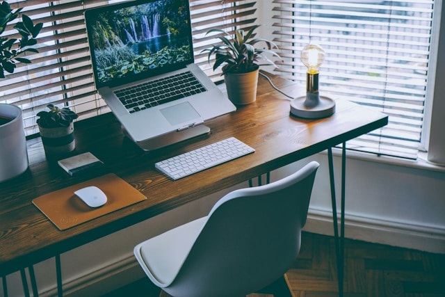 How to Organize Email, Notes, and Calendar for Everyday Life